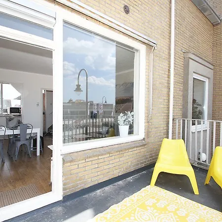 Apartamento Beach View 1 *